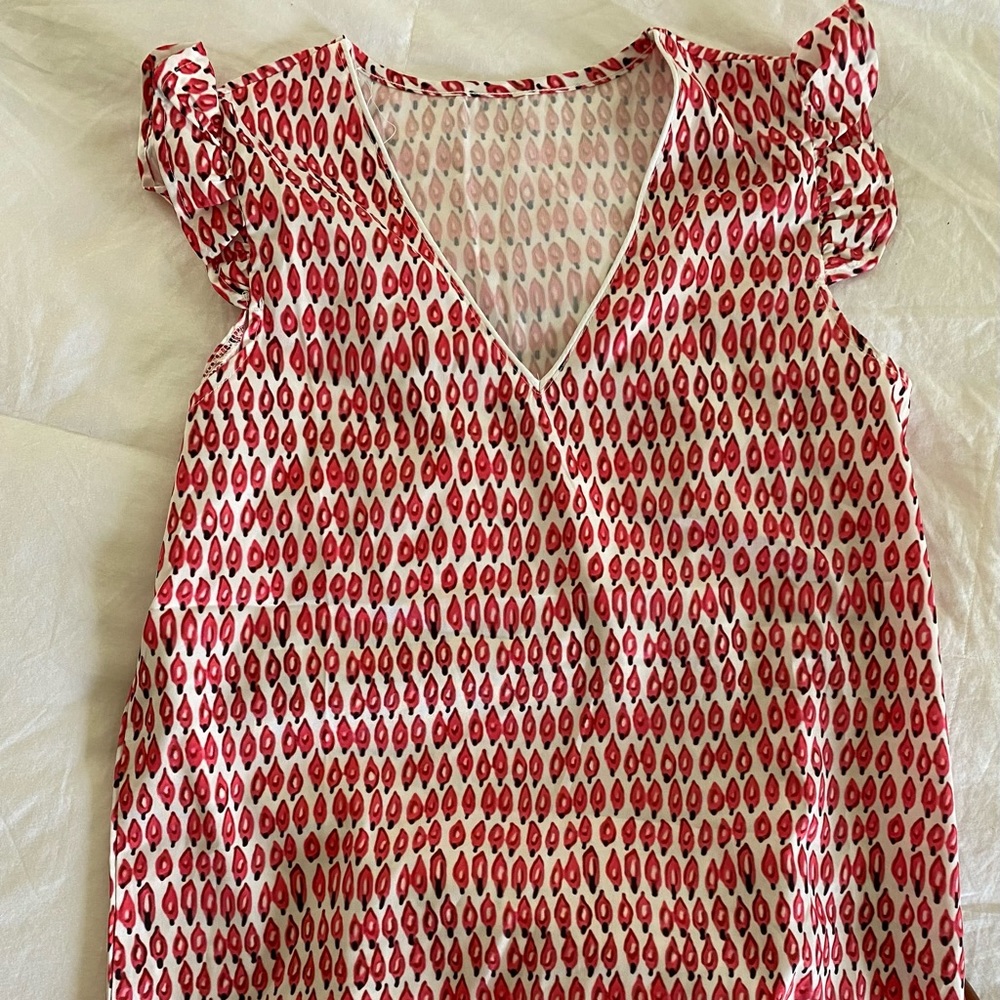 Cute ruffle top